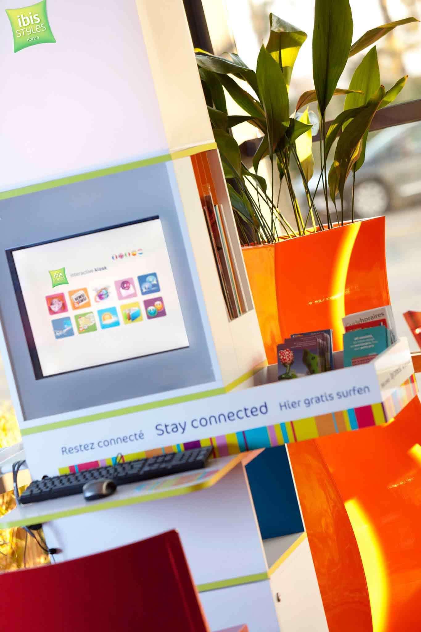 Ibis Styles Lille Aeroport Hotell Eksteriør bilde