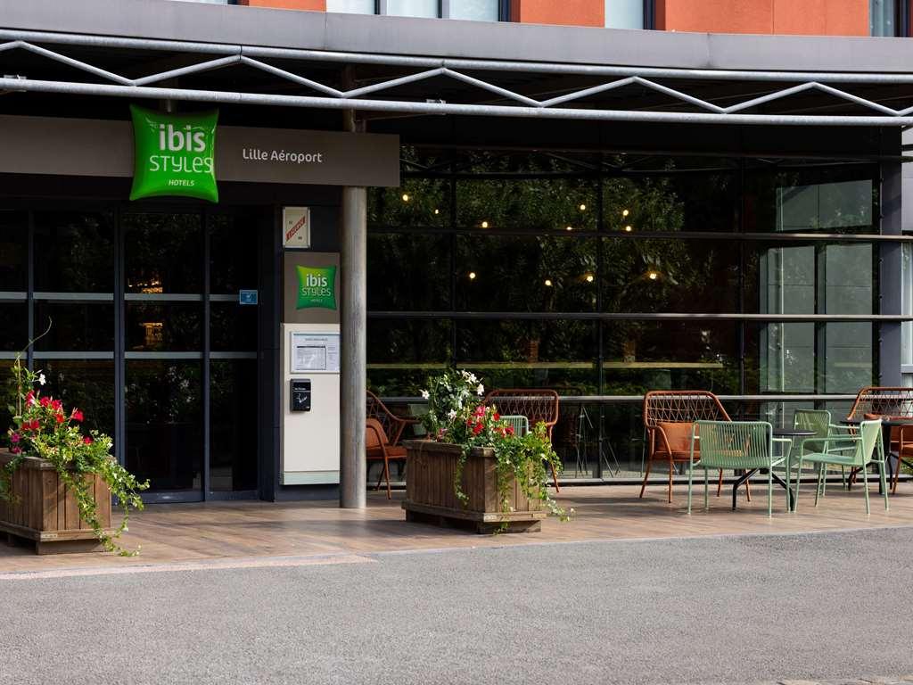 Ibis Styles Lille Aeroport Hotell Eksteriør bilde
