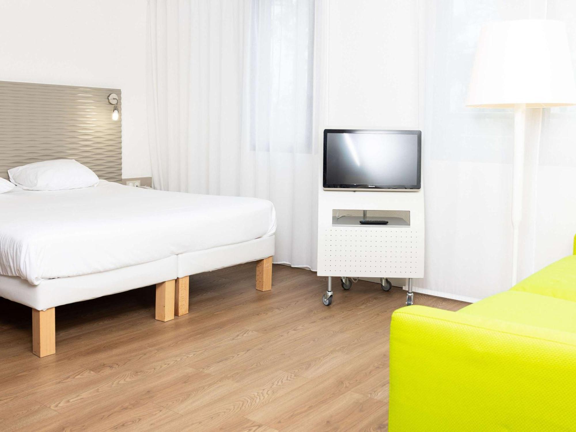 Ibis Styles Lille Aeroport Hotell Eksteriør bilde