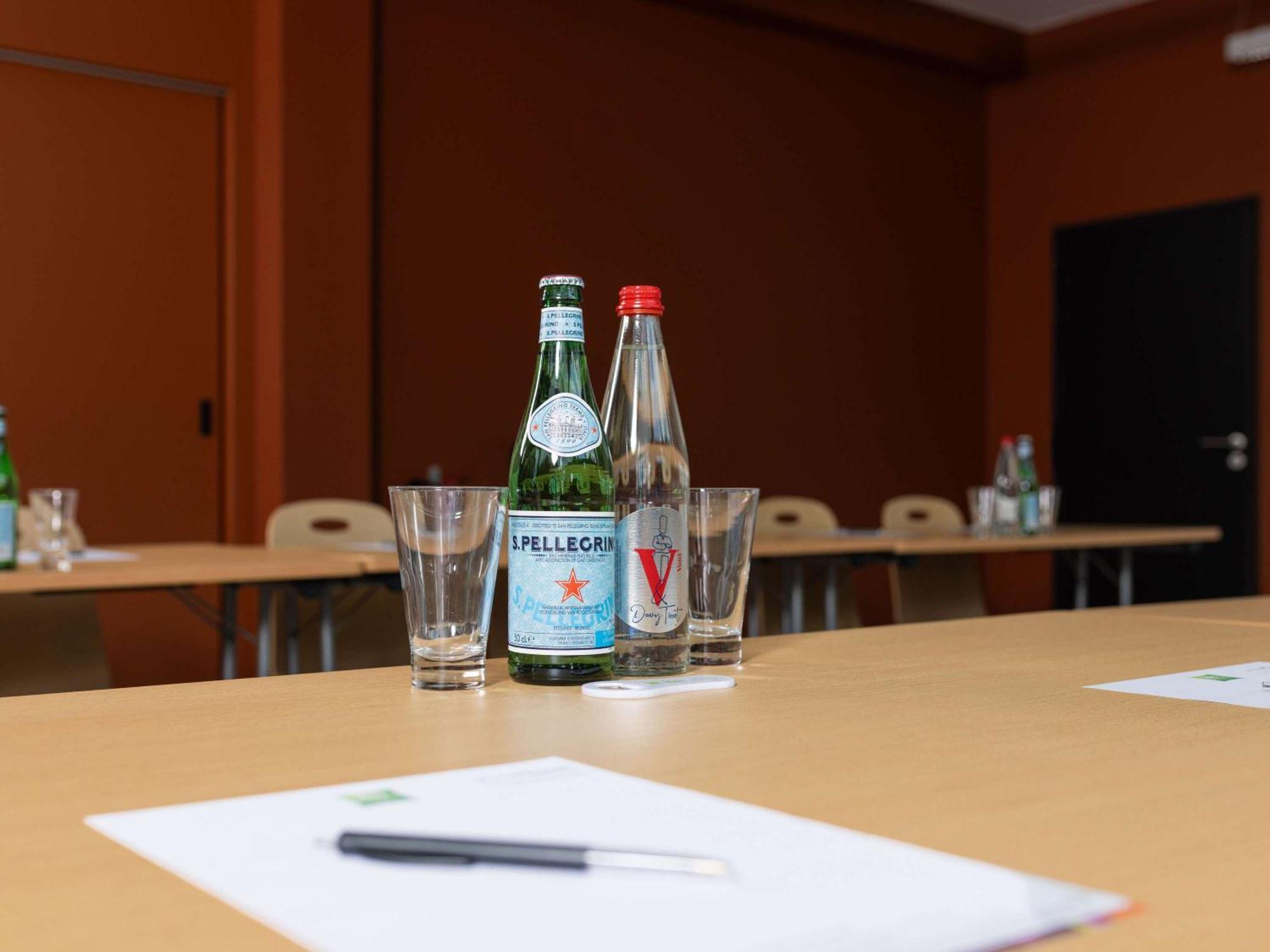 Ibis Styles Lille Aeroport Hotell Eksteriør bilde