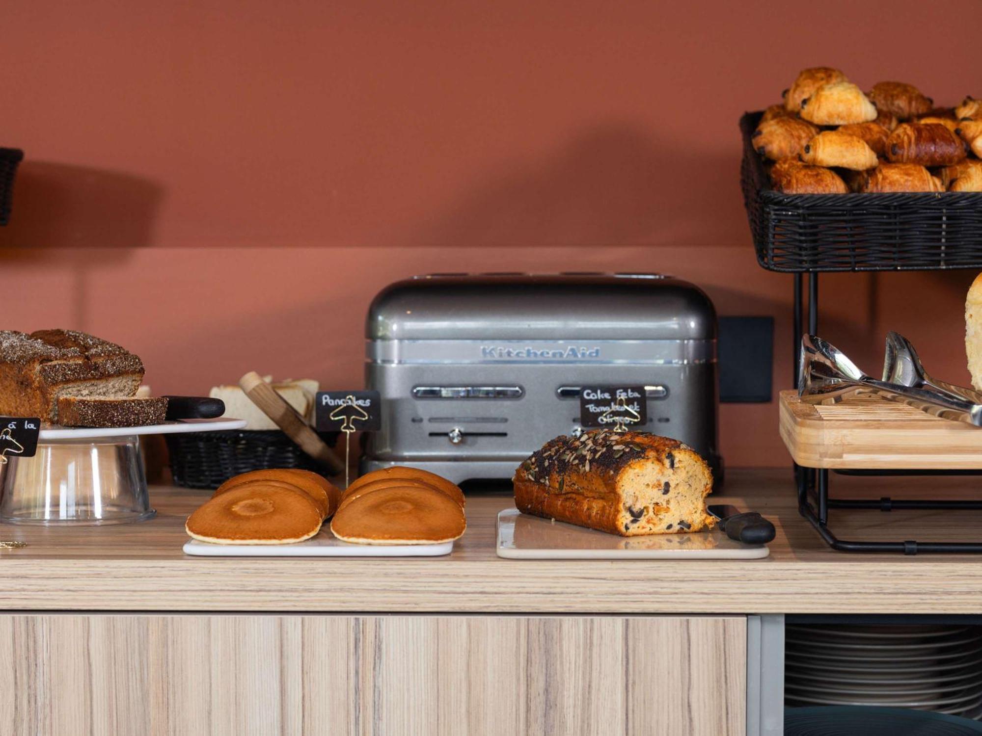 Ibis Styles Lille Aeroport Hotell Eksteriør bilde
