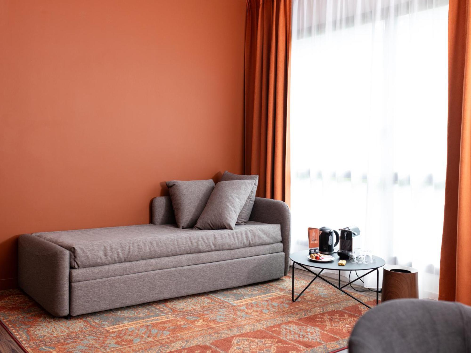 Ibis Styles Lille Aeroport Hotell Eksteriør bilde