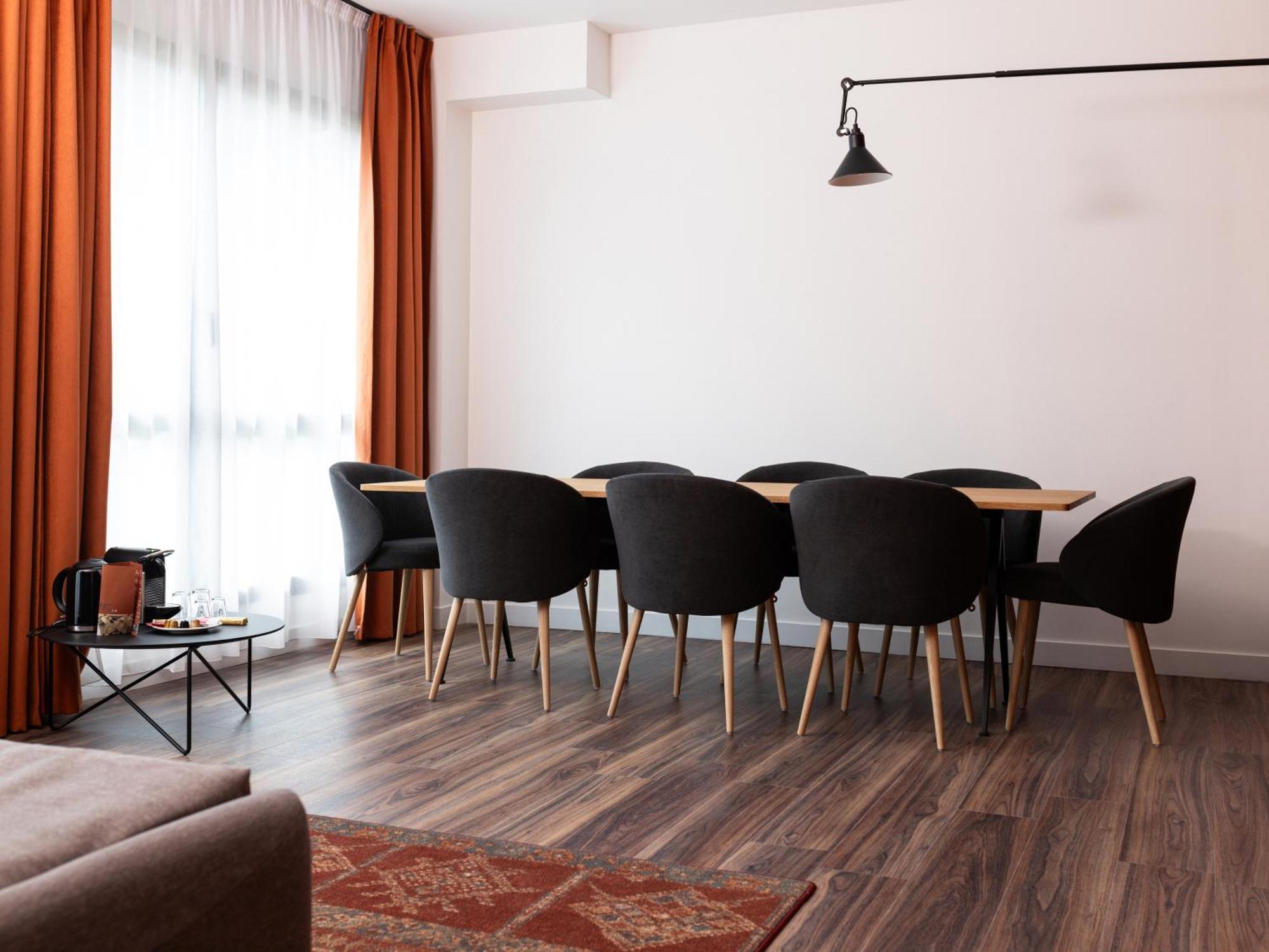Ibis Styles Lille Aeroport Hotell Eksteriør bilde