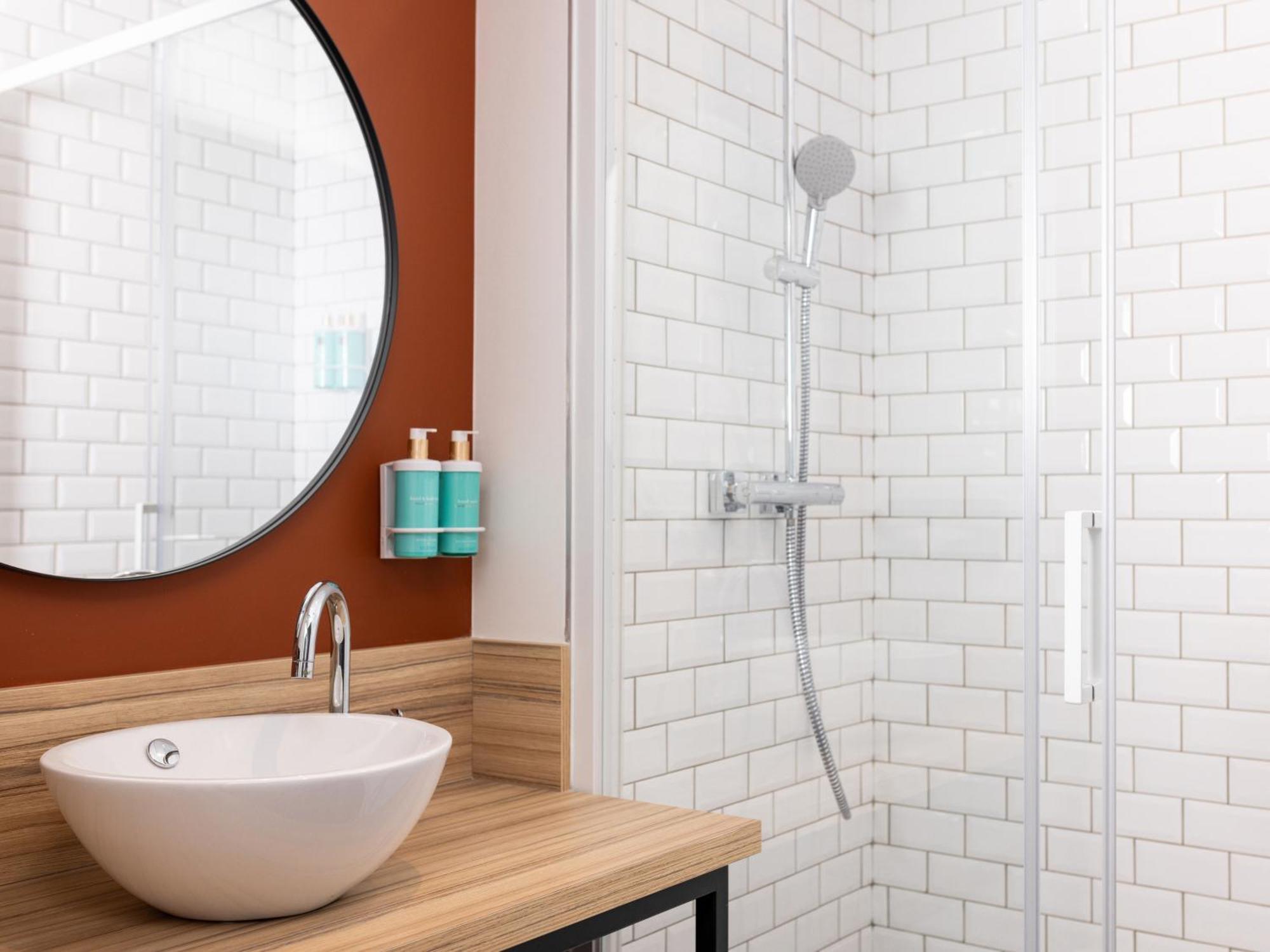 Ibis Styles Lille Aeroport Hotell Eksteriør bilde