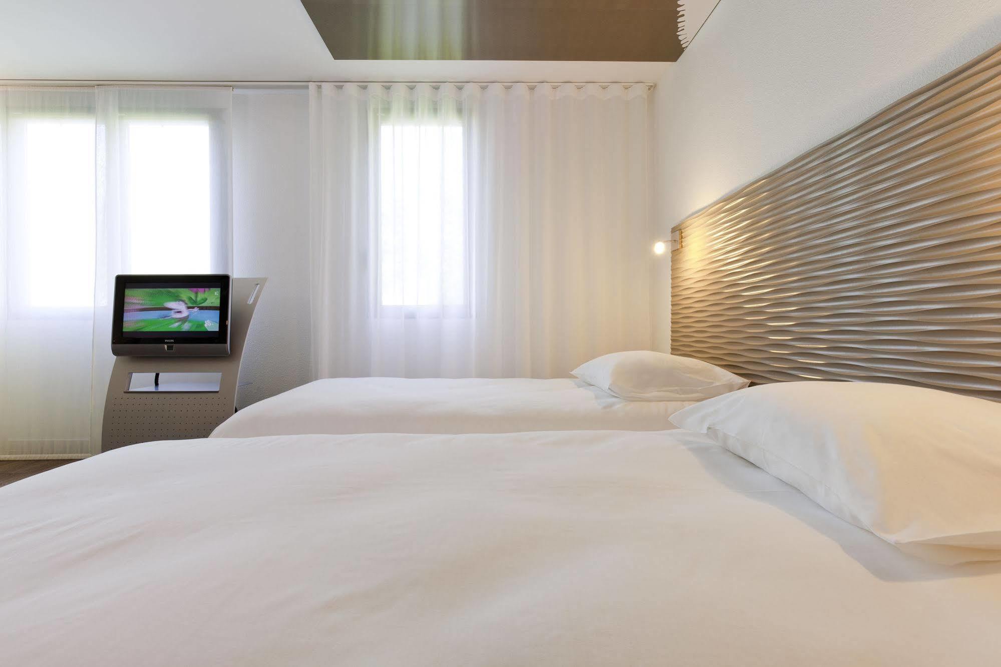Ibis Styles Lille Aeroport Hotell Eksteriør bilde
