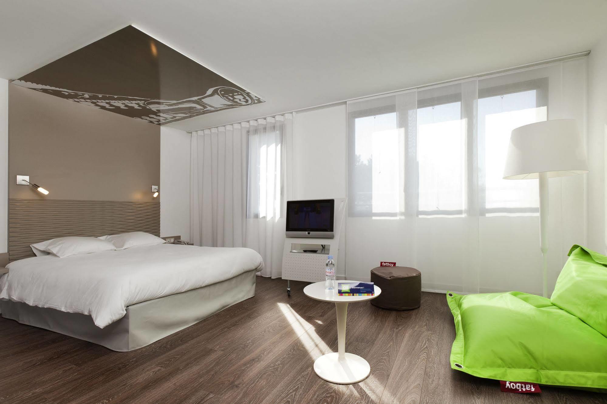 Ibis Styles Lille Aeroport Hotell Eksteriør bilde